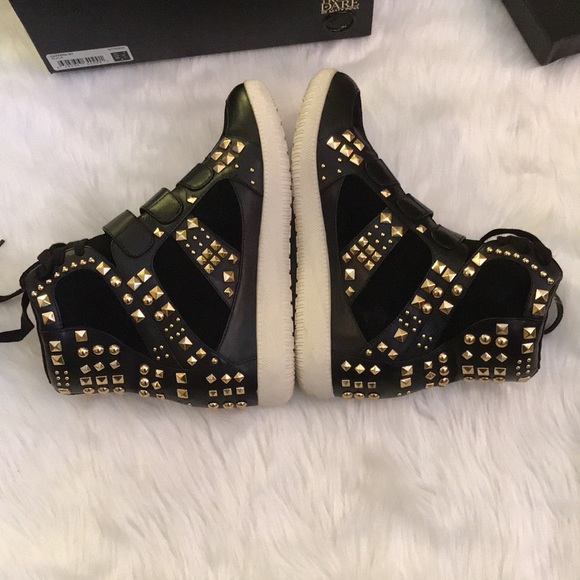 Sz 8 | Retro Madonna | Black & Gold Bootie | High Top Ankle Wedge 🔥 - Picture 3 of 12